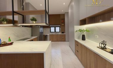 4BR LUXURY HOUSE WITH POOL LOCATED IN A VERY EXCLUSIVE SUBD IN ANGELES, PAMPANGA