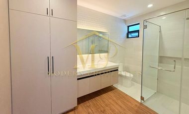 BRAND NEW MODERN HOUSE W/ POOL IN AN EXCLUSIVE SUBDIVISION NEAR CLARK, PAMPANGA