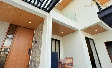 5- BEDROOM ELEGANT CORNER HOUSE & LOT WITH POOL IN ANGELES CITY, PAMPANGA
