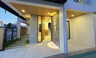 5- BEDROOM ELEGANT CORNER HOUSE & LOT WITH POOL IN ANGELES CITY, PAMPANGA