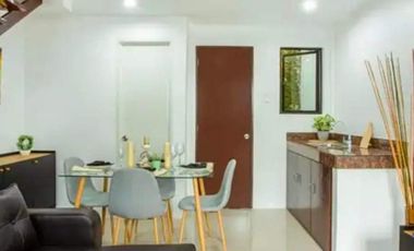 Affordable House for sale 2 bedroom, 2 toilet and bath with car park.