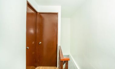Affordable House for sale 2 bedroom, 2 toilet and bath with car park.