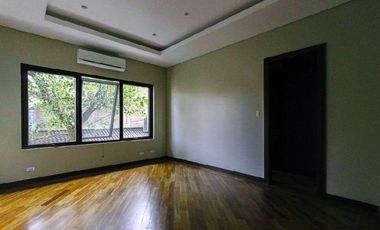 For Sale: 4 Bedroom Spacious House in San Lorenzo Village, Makati City