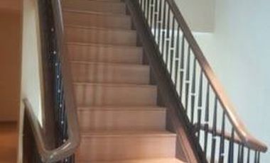 4 bedroom penthouse unit for sale at st. Francis shangri-la place