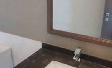 4 bedroom penthouse unit for sale at st. Francis shangri-la place