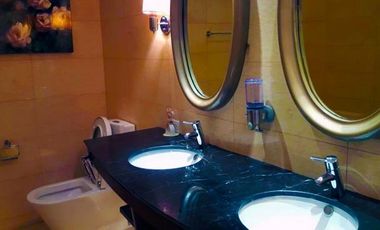 Elegant 3 Bedroom Condo Unit For Sale in St. Francis Shangri-La Place