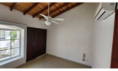 Casa de oportunidad en conjunto cerrado Rodadero Reservado-005