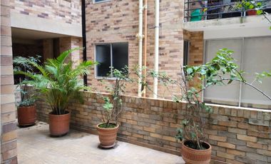 VENDO  APARTAMENTO EN LA VEGA CUND