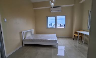 1-Bedroom Condo with Balcony in Spianada Condo Residences, Cebu City