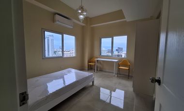 1-Bedroom Condo with Balcony in Spianada Condo Residences, Cebu City