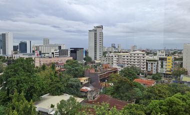1-Bedroom Condo with Balcony in Spianada Condo Residences, Cebu City