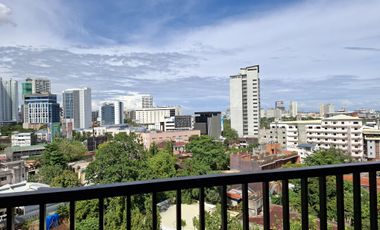 1-Bedroom Condo with Balcony in Spianada Condo Residences, Cebu City
