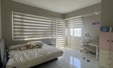 3BR IN SOLEMARE PARKSUITES, PARANAQUE CITY, 133SQM