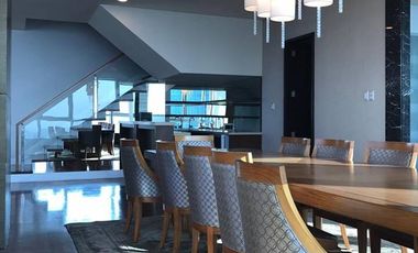 Penthouse unit for sale in st. Francis shangri-la place