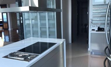 Penthouse unit for sale in st. Francis shangri-la place