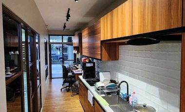 Fully furnished House and Lot with Pool near Clark for Sale!