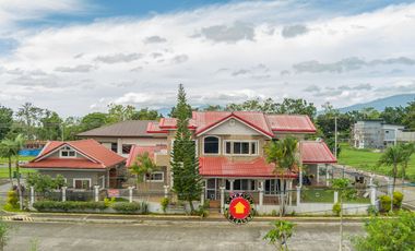 Two Story House with Accessory Dwelling Unit For Sale in South Pacific Golf