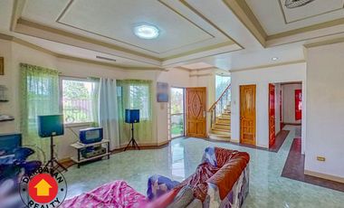 Two Story House with Accessory Dwelling Unit For Sale in South Pacific Golf