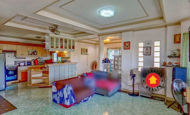 Two Story House with Accessory Dwelling Unit For Sale in South Pacific Golf