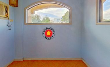 Two Story House with Accessory Dwelling Unit For Sale in South Pacific Golf