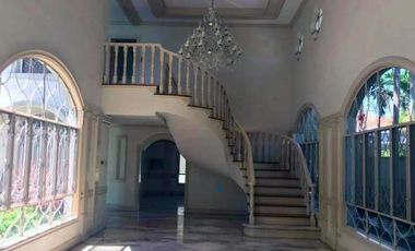 4 Bedroom House and Lot for Sale in Urdaneta Village, Makati City
