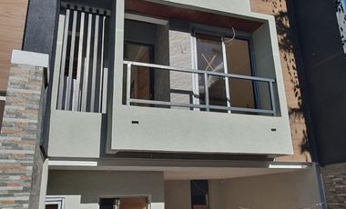 Duplex House for Sale in Baguio City!