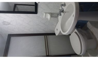 Arriendo apartamento de 2 alcobas (servicio de luz incluido)