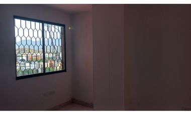 Arriendo apartamento de 2 alcobas (servicio de luz incluido)