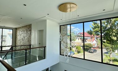 BF Homes Parañaque Beautiful House For Sale 5 Bedrooms Fully Furnished