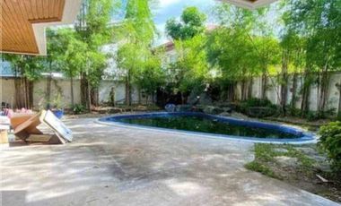 JSL 5 Bedrooms House & Lot for Sale In Ayala Alabang Village