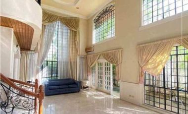 JSL 5 Bedrooms House & Lot for Sale In Ayala Alabang Village