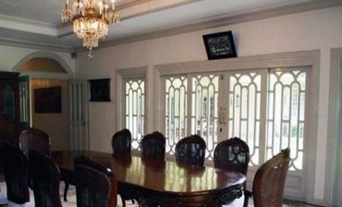 For Sale: Spacious 5 Bedroom House in Forbes Park, Makati City