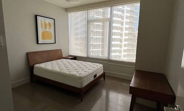 3 Bedroom Sakura Proscenium by Rockwell For Rent