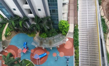 2BR Condo W/ Parking For Sale in Newport, Pasay City - Palm Tree Villa 2