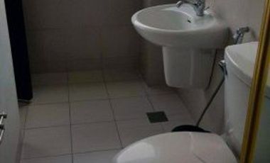 Elegant Penthouse Unit for Rent at The Residences at Greenbelt, Makati City