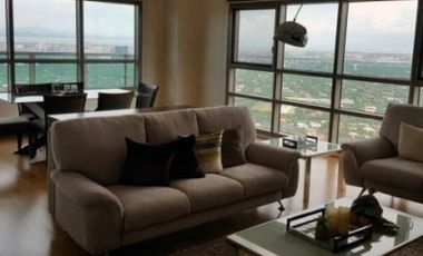 Elegant Penthouse Unit for Rent at The Residences at Greenbelt, Makati City