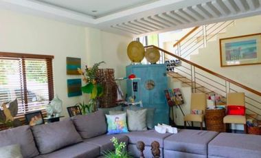 Spacious Duplex House and Lot for Sale in Dasmariñas Village, Makati City