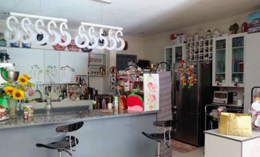 Spacious Duplex House and Lot for Sale in Dasmariñas Village, Makati City