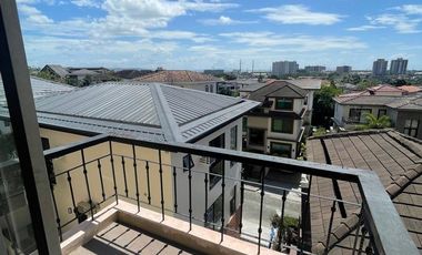 91 sqm 2BR Condo for Rent in McKinley Garden Villas, BGC, Taguig City