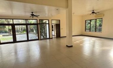 5 Bedrooms House for Rent in South Forbes Park, Makati City, Metro Manila