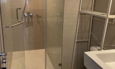 Fully Furnished 1 Bedroom Condominium For Sale in 81 Newport City. Pasay City.