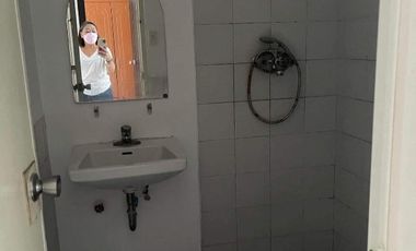 For Sale Condo 2-BR Corner Unit at Sun Valley, Parañaque City