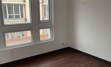 For Sale Condo 2-BR Corner Unit at Sun Valley, Parañaque City