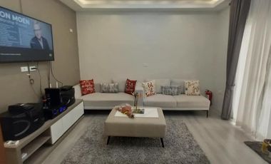 Two Storey Modern House for Sale! Sale or Assume Balance