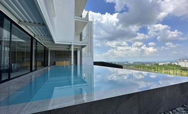 TRI-LEVEL MODERN VILLA FOR LEASEHOLD IN CLARK  Mabalacat, Pampanga