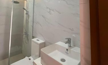 for sale brand new furnished modern home near marquee & landers price: p14m lot