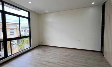 for sale brand new furnished modern home near marquee & landers price: p14m lot
