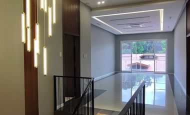 Contemporary Rustic Industrial Villa Type Home for Sale! Angeles City, Pampanga