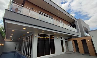 Contemporary Rustic Industrial Villa Type Home for Sale! Angeles City, Pampanga