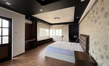 VILLA TYPE HOUSE FOR SALE NEAR KOREAN TOWN